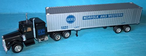 Herpa 950224 Kenworth Containersattelzug N&W Norfolk and Western schwarz/silber