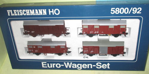 Fleischmann 5800/92 EUROP-Wagen-Set gedeckte Güterwagen Ep.4 m. KK i.OVP