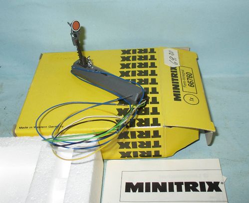 Minitrix 66760 Form-Vorsignal i.OVP