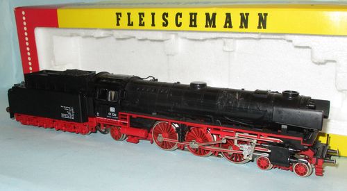Fleischmann 4362 DB 01 220 Neubaukessel Ep.3 f.Märklin i.OVP